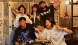 胡扯娱乐吃瓜,揭秘娱乐圈吃瓜背后的真相