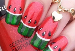 娱乐吃瓜酱美甲视频