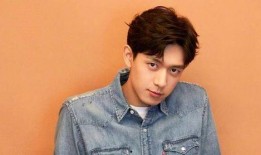 娱乐圈吃瓜李现,娱乐圈吃瓜达人，揭秘明星幕后故事